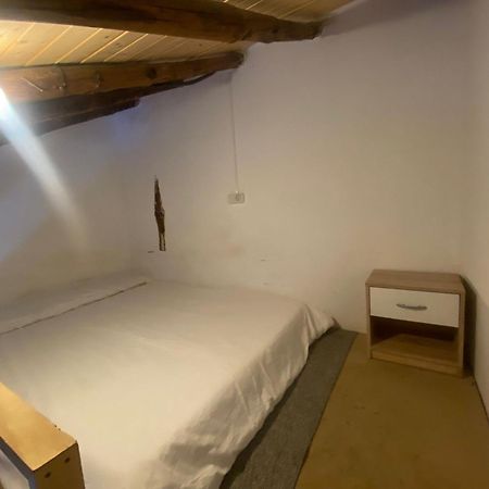 Cardenosa Habitaciones Madrid Exterior photo