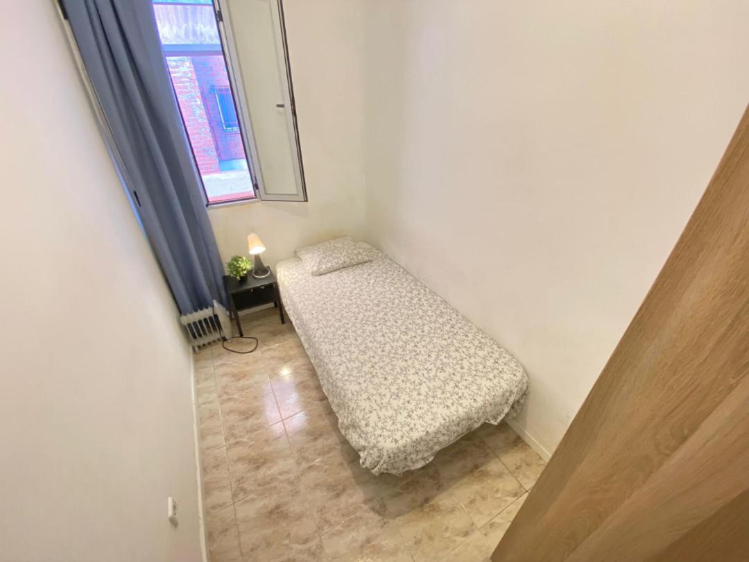 Cardenosa Habitaciones Madrid Exterior photo