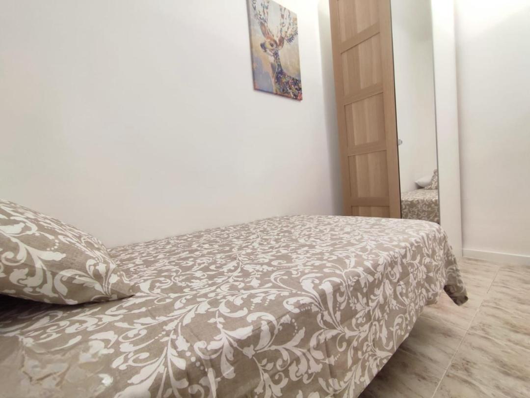 Cardenosa Habitaciones Madrid Exterior photo